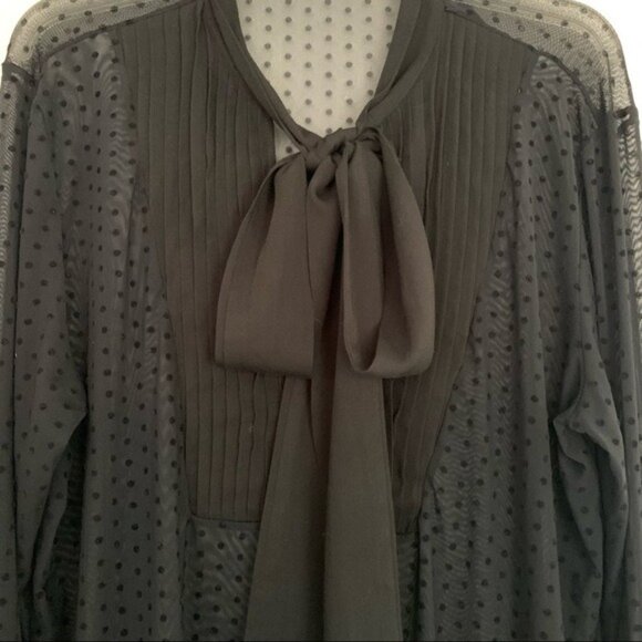 One Teaspoon Black Polka Dot Sheer Blouse Women's Size Small Big Bow Detail - Picture 10 of 10